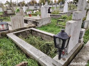 Vand loc de veci in Cimitirul Pacea Suceava