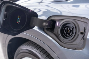 BMW X1 xDrive 25e Steptronic "M Sport" - imagine 4