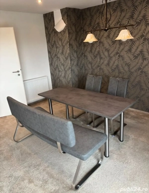 Seturi  Mese și scaune impecabile 