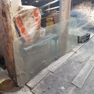 Vand parbriz si luneta Dacia 1310