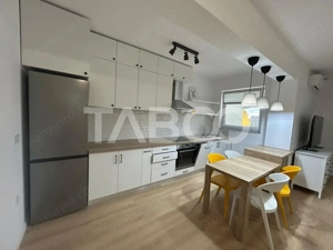 Apartament 2 camere de inchiriat cu balcon cu vedere spre munti