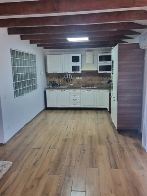 Vând apartament 87 Mp in Florești 