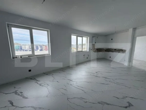 Apartament 3 camere, parcare, pretabil birouri, zona Vivo