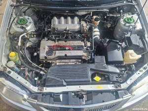 Dezmembrez Mazda 323F - imagine 2