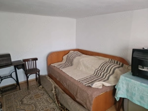 Casa in mediu rural cu teren - imagine 7