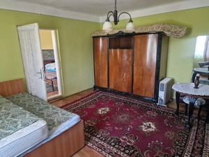 Casa in mediu rural cu teren - imagine 14