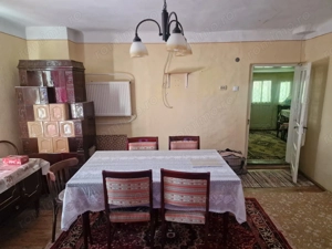 Casa in mediu rural cu teren - imagine 13