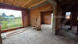  Casă  pe un nivel, 3 camere, 100 mp și teren generos de 600 mp - zona Unirea - imagine 5