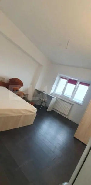 Apartament 3 camere, 73 mp, zona C.U.G