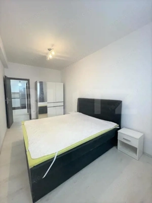 Apartament 3 camere, 78 mp, terasa de 70 mp, zona Petrom - imagine 10