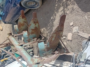 vind,plug ,disc,semanatoare  - imagine 3