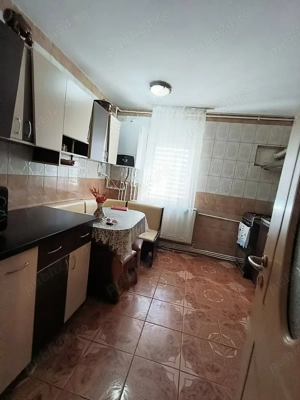 De vânzare apartament 2 camere in Curtea de Argeș lângă Mănăstire - imagine 9