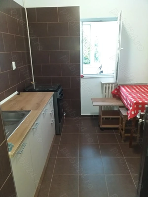 Direct Proprietar.  Apartament 2 cam Cf1 decomandat , et 3 din 4. METROU Gorjului - imagine 4