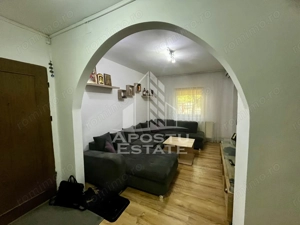 Apartament 3 camere,parter inalt,centrala proprie, zona Lipovei - imagine 3