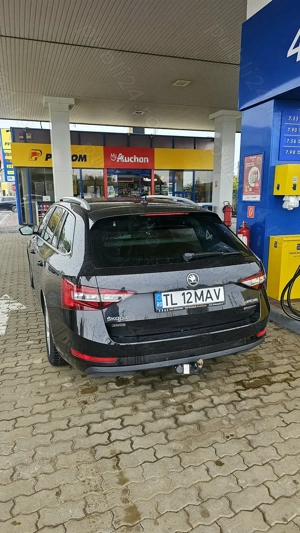 Skoda Superb 1.6 d - imagine 5