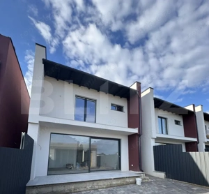 Case de vanzare  , 120 mp utili ,foișor + beci,zona rezidentiala Lisaura 