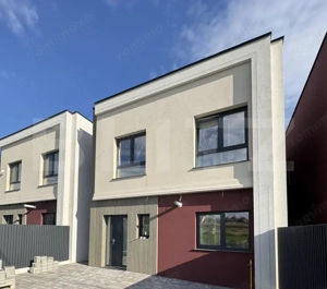 Case de vanzare  , 120 mp utili ,foișor + beci,zona rezidentiala Lisaura 