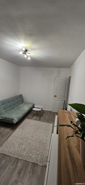 Vand apartament 2 camere  - imagine 2