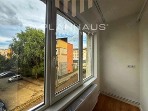 Etaj 2 ,decomandat 2 camere ,55 mp, renovat integral - imagine 4