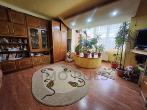 Centrala proprie. Acoperis nou. Mobilat. Model mare. Transformat in 3 camere. - imagine 5