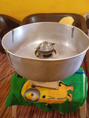 Vând mașina de vată de zahăr 