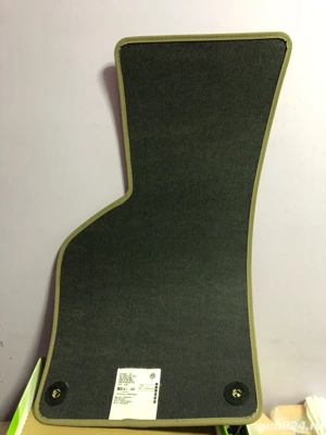 Vind set covorase textile Pasat B6 noi - imagine 3