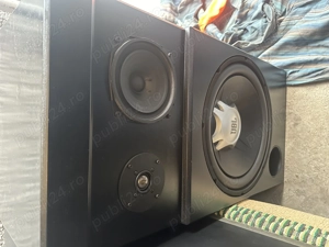 Boxe si stații in perfectă stare