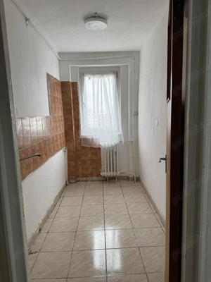 PROPRIETAR Vand Apartament 2 Camere Decomandat 37 MP,Cf.2, Dr Taberei - imagine 2