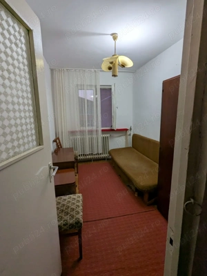Proprietar vand apartament cu 3 camere semidecomandat - imagine 6