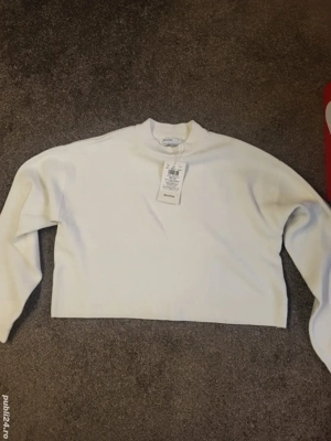 De vanzard pulover dama Bershka - imagine 4