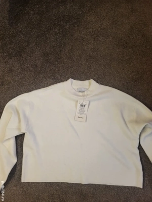 De vanzard pulover dama Bershka - imagine 3