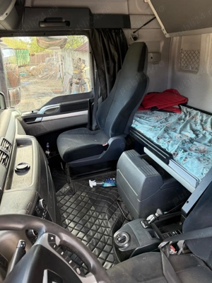 MAN TGX 440 de vanzare stare impecabila, schimb doar autoturisme! - imagine 3