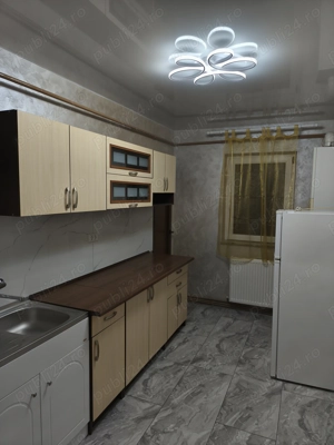 Vând apartament cu două camere in cartierul Maguri  - imagine 4