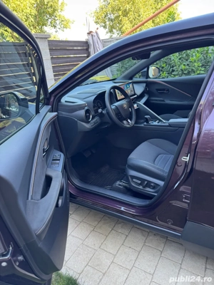 Vand Toyota C-HR - imagine 5