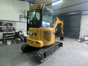 Miniexcavator cat 302.7 