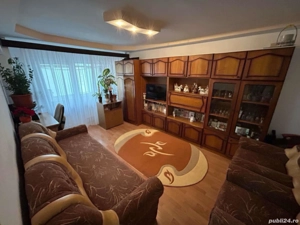 Apartament cu 2 camere, decomandat, mobilat si utilat, 51 mp, zona 9 Mai - imagine 2