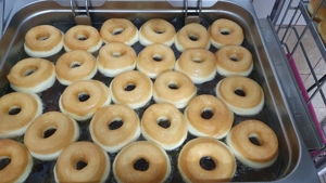 Vand prajitor profesional pentru gogosi cu dospitor MATINA, cuva 20 L - utilizat - imagine 4