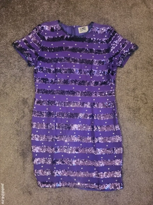 De vanzare rochita de ocazie