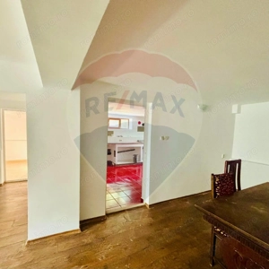 Casa 7 camere de inchiriat in Ovidiu , Constanta - imagine 16