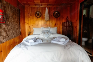 Vânzare pensiune renovată 2025 – 6 camere, Corbșori (Poenari) - imagine 10