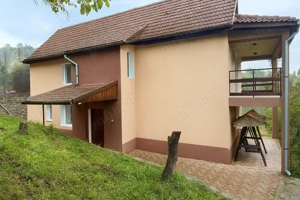 Vila cu sala de evenimente, la 10 km de statiunea de ski STRAJA!!! - imagine 3