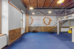 Spațiu comercial de inchiriat cu acces stradal in zona ultracentrala - imagine 3
