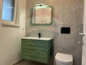 De vanzare Casă / Vilă cu 4 camere - imagine 6