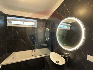 De vanzare Casă / Vilă cu 4 camere - imagine 8