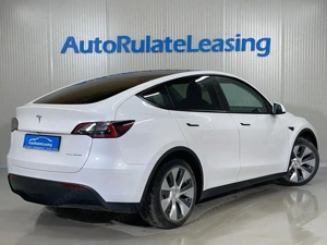 Tesla Model Y - imagine 3
