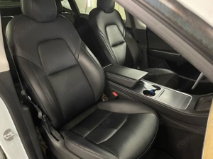 Tesla Model Y - imagine 11