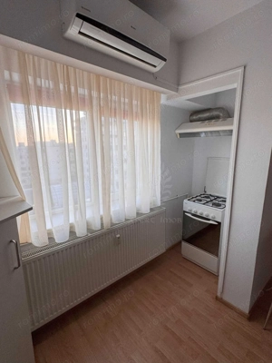 //3 CAMERE// ULTRACENTRAL//GALERIILE COMERCIALE// - imagine 5 //3 CAMERE// ULTRACENTRAL//GALERIILE COMERCIALE// - imagine 5