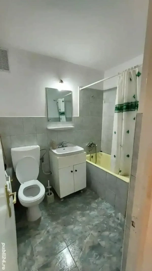 Se vinde garsonieră zona Centru  - imagine 2