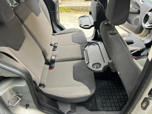 Ford Turneo Curier  - imagine 6