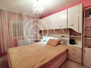 Apartament de vânzare cu 3 camere în zona Nufarul, Oradea